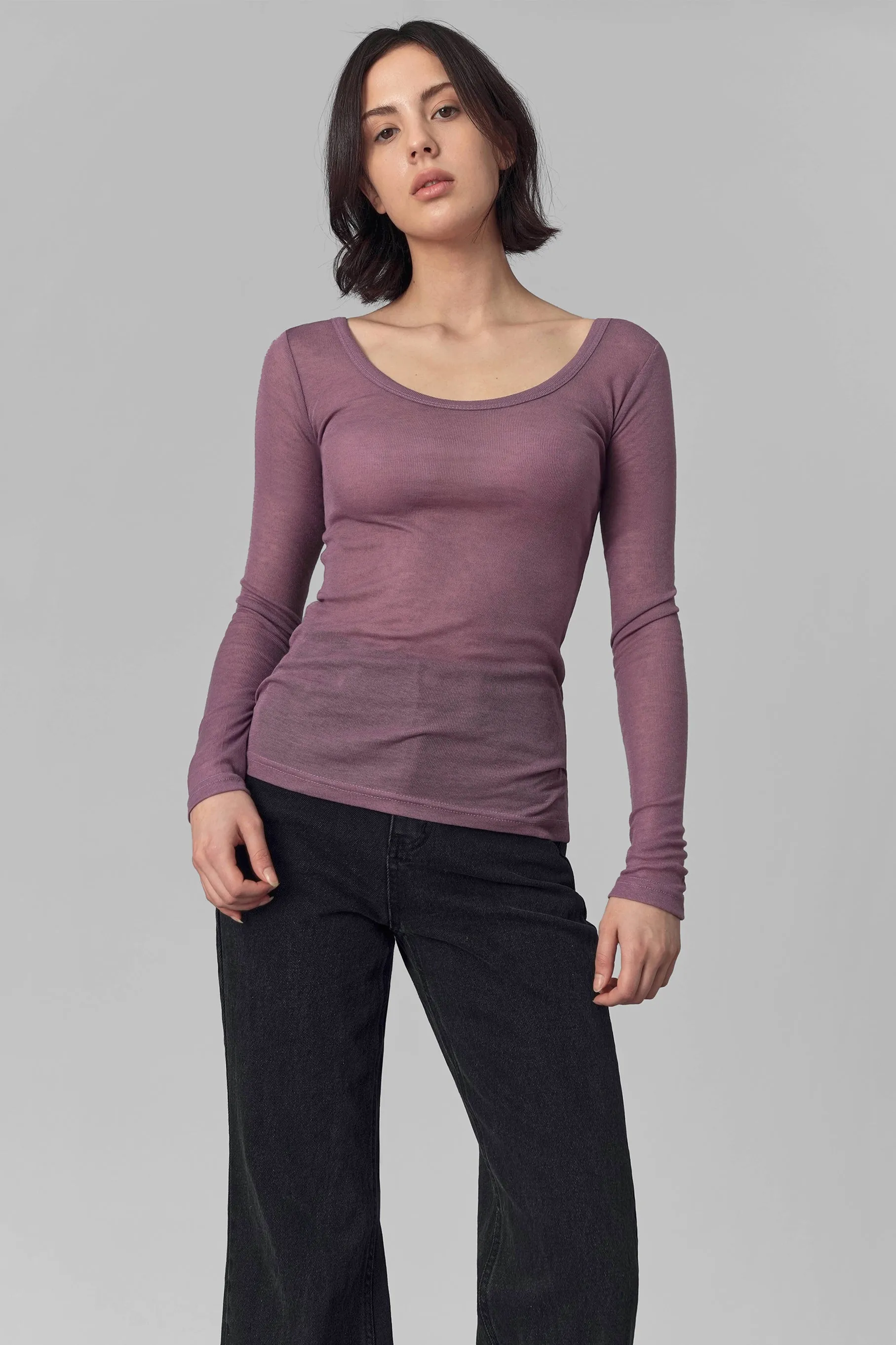 Quality U-Neck Long Sleeve