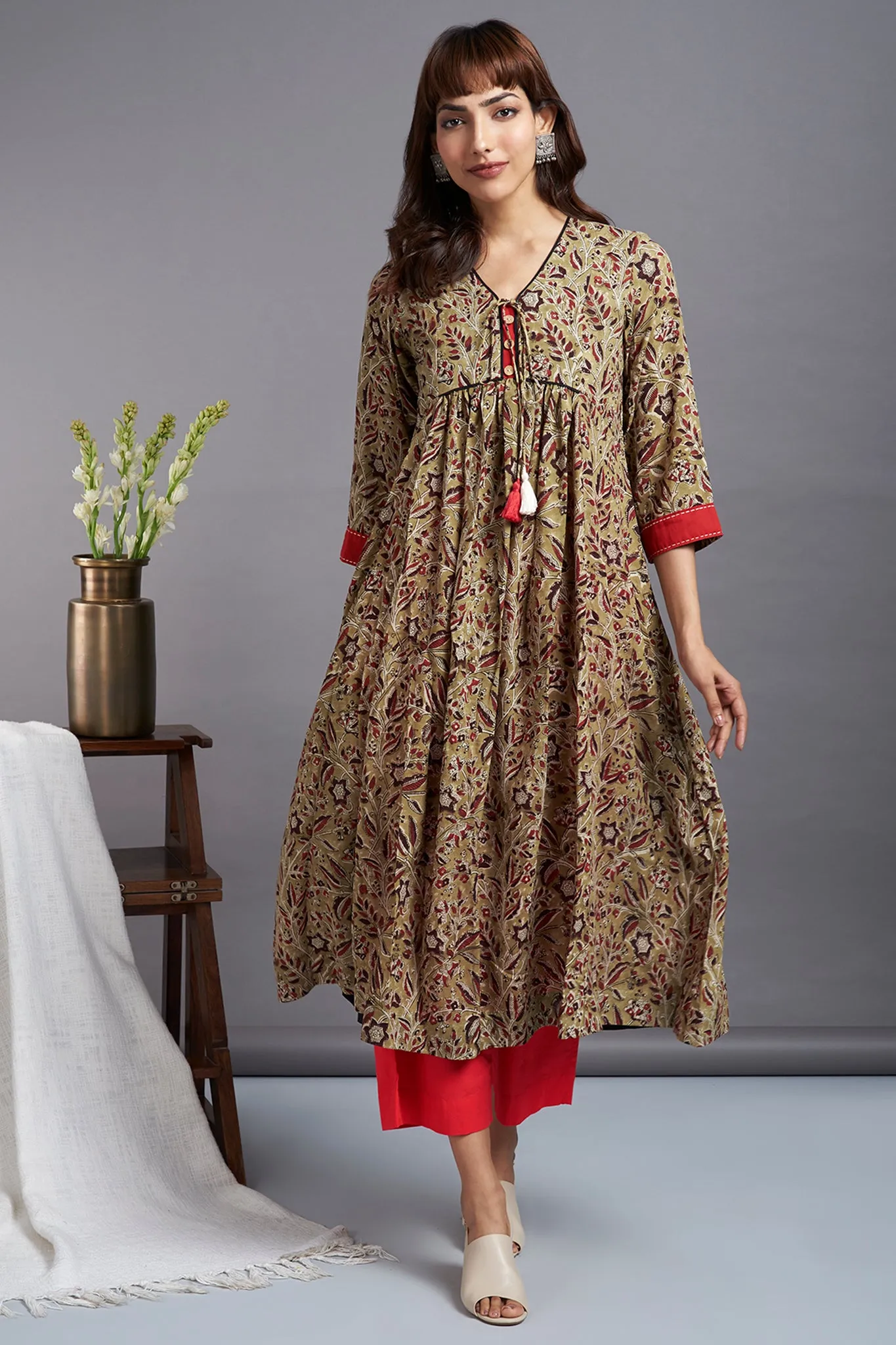 tie-up gather kali kurta - earthy green & charming wildflowers